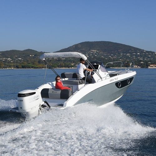 Прогулочный катер с каютой c подвесным мотором - 70.2 WA - IDEA MARINE - открытый / с центральной консолью / макс. 10 человек