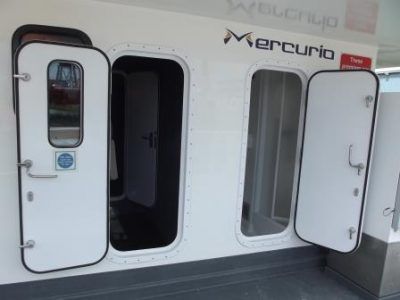 Дверь для судна - Series 21 - SEAGLAZE MARINE WINDOWS LIMITED - полугерметичная / стеклопластик / из композита