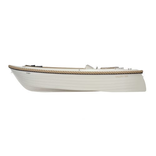 Открытый катер c подвесным мотором - V550 - Boatbuilding Motor Yacht Sp. Z o.o. - полужесткий / с центральной консолью / для досуга
