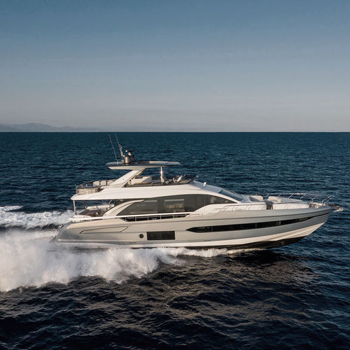 Круизная моторная яхта - 78 - Azimut - с флайбриджем / POD IPS / 4 каюты
