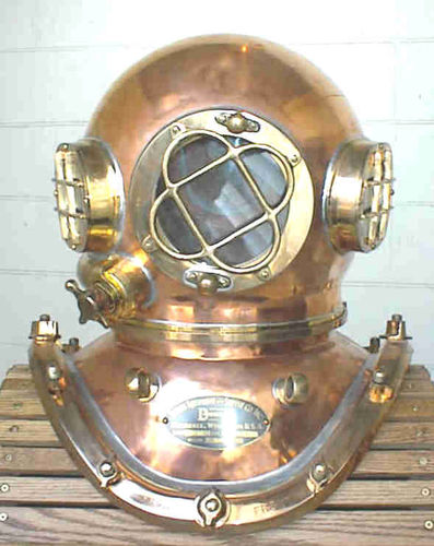 Водолазный шлем для профессионального использования - 29134 - DESCO Corporation