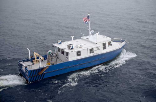 Профессиональный катер траулер - COREGONUS - Burger Boat Company - с внутренним мотором / из алюминия