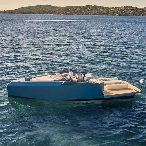 Быстроходный катер с внутренним мотором - 42 S - Alium Yachts - двухмоторный / корпус глиссирующего типа / открытый