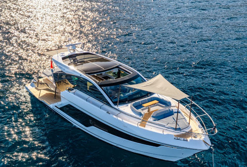 Круизная моторная яхта - Targa 58 GTO - Fairline - открытая / хардтоп / с внутренним мотором