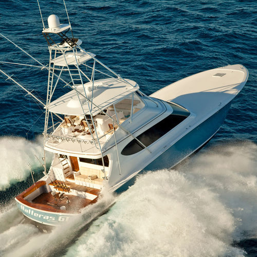 Моторная яхта для спортивной рыбалки - GT 70 - Hatteras Yachts - с флайбриджем / 3 каюты