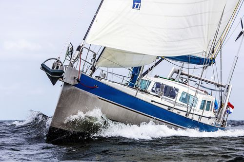 Круизная парусная яхта - BESTEVAER ANABEL - KM Yachtbuilders - с открытым кокпитом / из алюминия / с подъемным килем