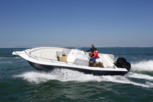 Открытый катер c подвесным мотором - 300 CC Origin - White-shark - двухмоторный / с центральной консолью / макс. 7 человек