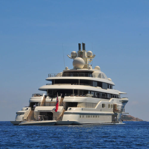 Круизная мега-яхта - AL RAYA - Lurssen Yachts - традиционная / с приподнятой рулевой рубкой / с вертодромом