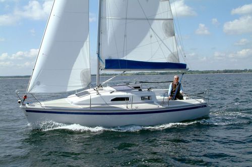 Круизный парусник - 24 - SailArt - 1 каюта / бушприт / буксировочный