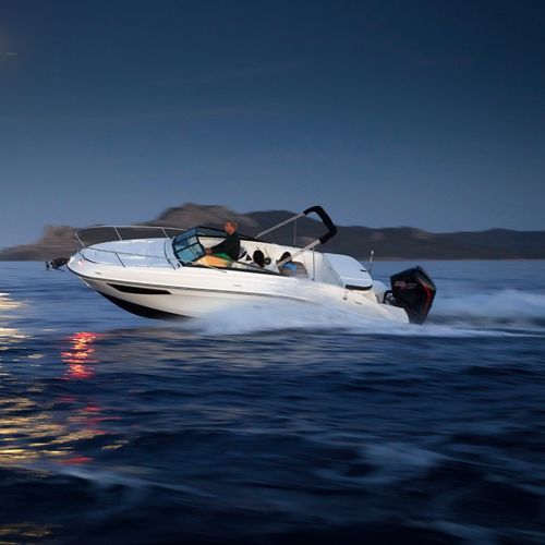 Небольшой катер c подвесным мотором - SUN SPORT 230 OB - Sea Ray - с двойной консолью / открытый / для водных лыж