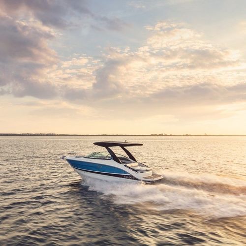 Небольшой катер с внутренним мотором - SLX 260 - Sea Ray - с двойной консолью / боурайдер / открытый