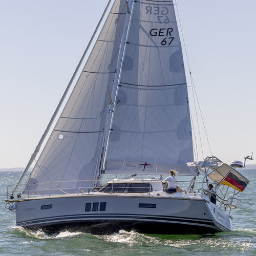 Круизный парусник - 35DS - Sirius Werft GmbH - 3 каюты / 2 каюты / 4 спальных места