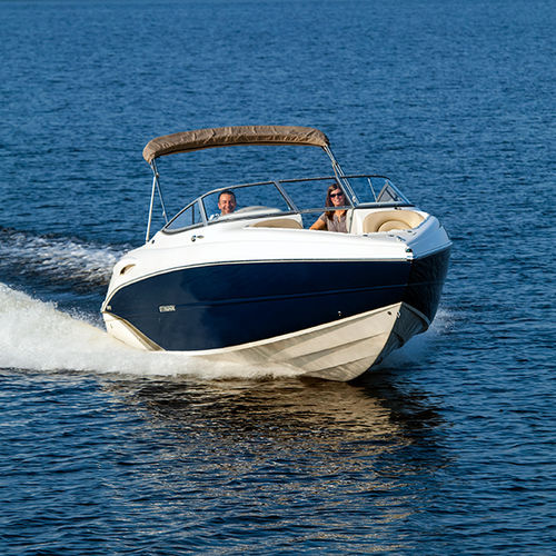 Небольшой катер с внутренним мотором - 250LR - Stingray Boats - с двойной консолью / боурайдер / для водных лыж