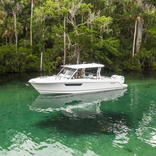 Быстроходный катер c подвесным мотором - 310SC - EdgeWater Power Boats - двухмоторный / открытый / с боковой консолью