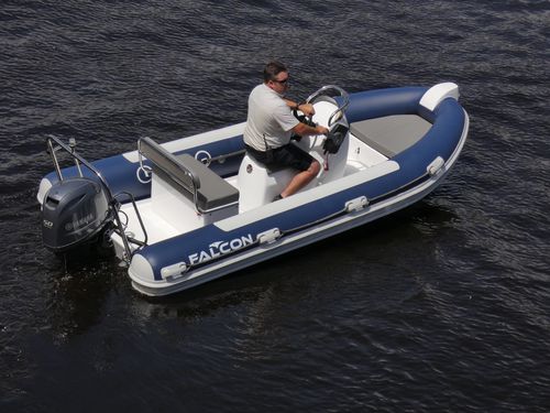 Надувная лодка c подвесным мотором - 450 - Falcon Inflatables - двухмоторная / полужесткая / с центральной консолью