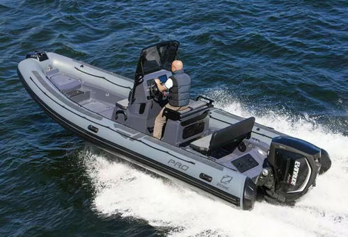 Надувная лодка c подвесным мотором - PRO 7 - ZODIAC - двухмоторная / RIB / с центральной консолью
