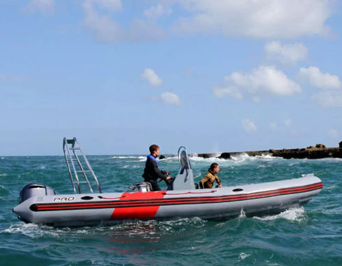 Надувная лодка c подвесным мотором - Pro 750 - ZODIAC - двухмоторная / RIB / с центральной консолью