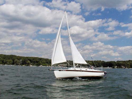Парусник для навигации в прибрежных водах - COM PAC 23/IV - Com-Pac Yachts - 1 каюта