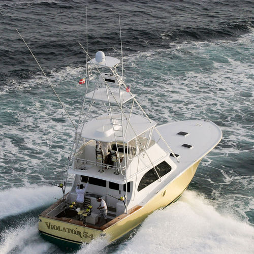 Моторная яхта для спортивной рыбалки - 54 - Vicem Yachts - раздвижная / с флайбриджем / 3 каюты