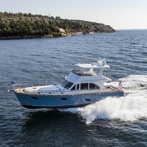 Традиционная моторная яхта - 65 - Vicem Yachts - лобстер / традиционная / хардтоп