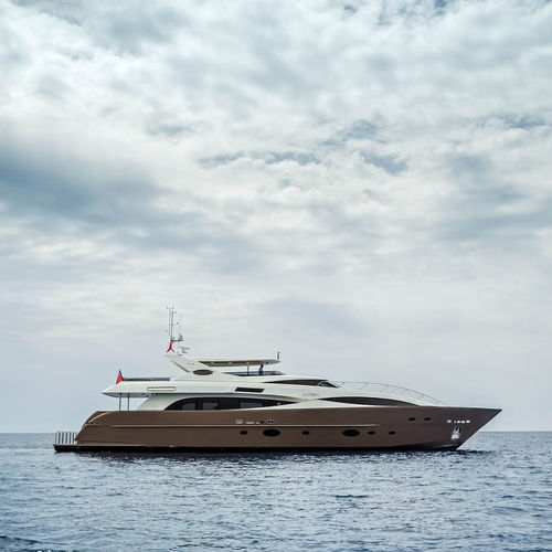 Круизная супер-яхта - ALIYONI - Warwick Yacht Design - с флайбриджем / корпус водоизмещающего типа