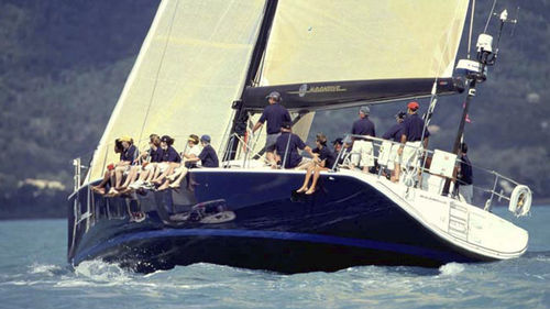 Гоночная парусная яхта - MOONBLUE 2 - Warwick Yacht Design - 4 каюты / с центральным кокпитом