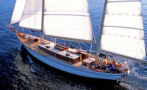 Традиционная парусная яхта - S/V BOUNTY - Legendary Yachts - с открытым кокпитом / кеч