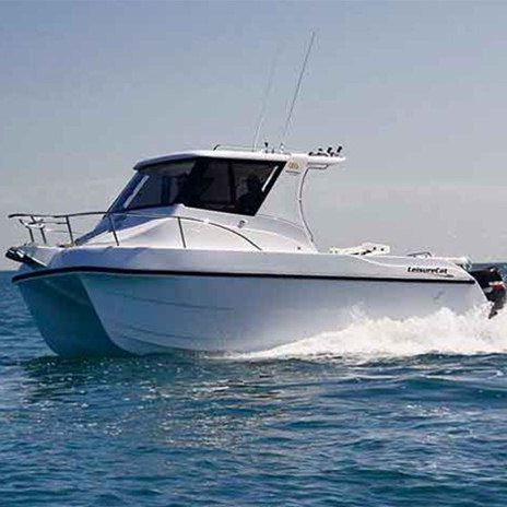 Рыболовно-прогулочный катер катамаран - 7000 Gamefisher - LeisureCat - c подвесным мотором / двухмоторный / корпус глиссирующего типа