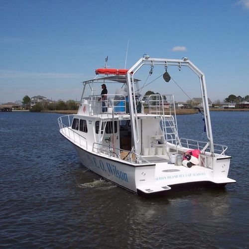 Профессиональный катер научно-исследовательское судно - 46'  - Newton Boats - с внутренним мотором