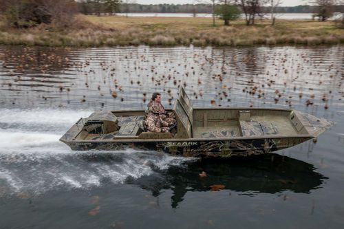 Рыбацкая лодка с внутренним мотором - Predator 220 Hybrid  - SeaArk Boats - открытая / с двойной консолью / для спортивной рыбалки