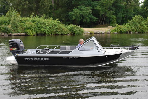Судно для плавания в закрытых водах c подвесным мотором - 20' SUPER SPORT DRIFTER - Wooldridge - открытое / с двойной консолью / для спортивной рыбалки