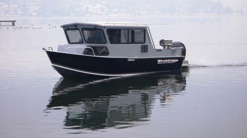 Рыболовно-прогулочный катер c подвесным мотором - 20' SS PILOTHOUSE - Wooldridge - с рулевой рубкой / оффшорный / из алюминия