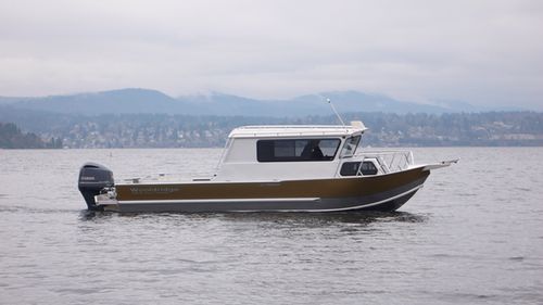 Рыболовно-прогулочный катер c подвесным мотором - 26' SS PILOTHOUSE - Wooldridge - с рулевой рубкой / оффшорный / из алюминия