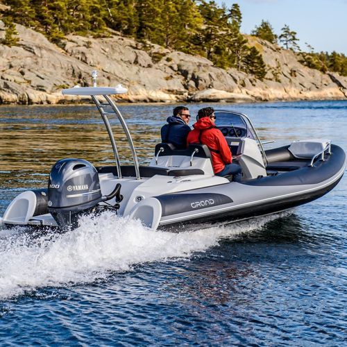 Надувная лодка c подвесным мотором - G580 - GRAND Inflatable Boats ...
