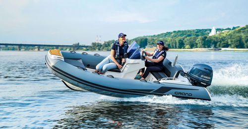 Надувная лодка c подвесным мотором - G420 - GRAND Inflatable Boats - полужесткая / открытая / с боковой консолью