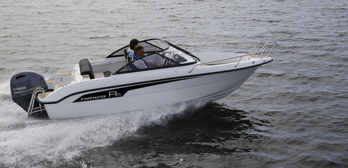 Небольшой катер c подвесным мотором - R5 - Finnmaster Boats Oy - с двойной консолью / открытый / из алюминия
