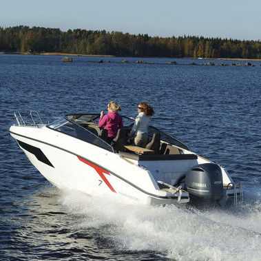 Прогулочный катер с каютой c подвесным мотором - T7 - Finnmaster Boats Oy - открытый / с двойной консолью / из алюминия