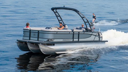 Понтоновый катер c подвесным мотором - QUORUM® 25 RL - Bateaux Princecraft - открытый / с боковой консолью / спортивный
