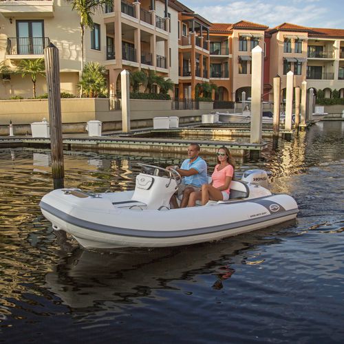 Надувная лодка c подвесным мотором - Generation 400 DLX - Walker Bay Boats - полужесткая / с центральной консолью / открытая
