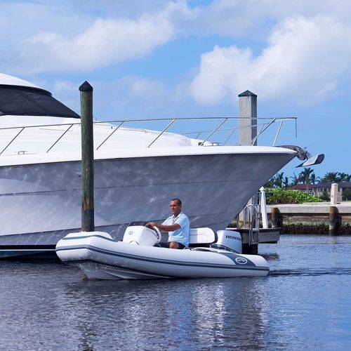 Надувная лодка c подвесным мотором - Generation 12 LTE - Walker Bay Boats - RIB / открытая / с боковой консолью