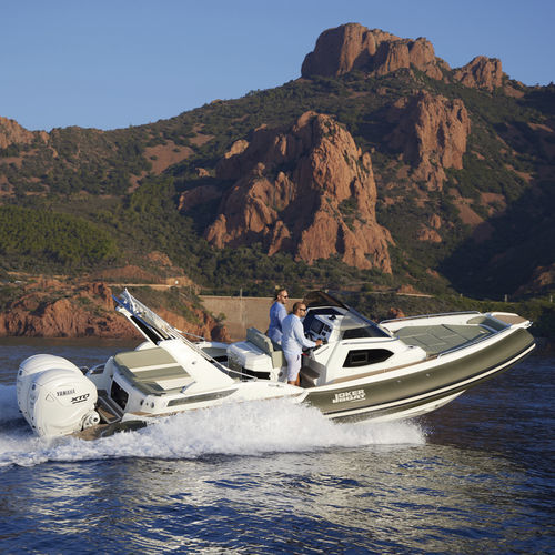 Надувная лодка c подвесным мотором - CLUBMAN 32 - Joker Boat - горючее / двухмоторная / полужесткая