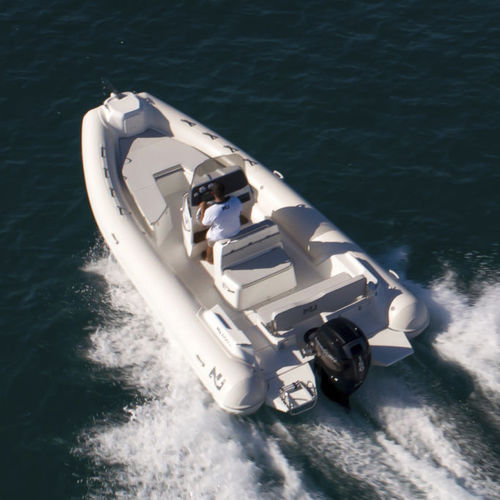 Надувная лодка c подвесным мотором - NJ 650 XL - Nuova Jolly - полужесткая / с центральной консолью / открытая