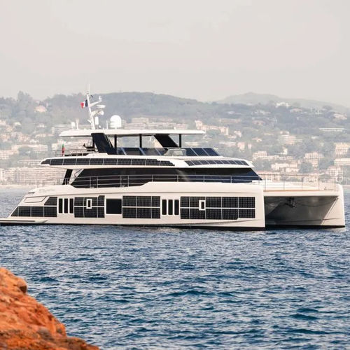 Моторная яхта катамаран - 80 Sunreef Power - Sunreef Yachts - круизная / с флайбриджем / 5 кают