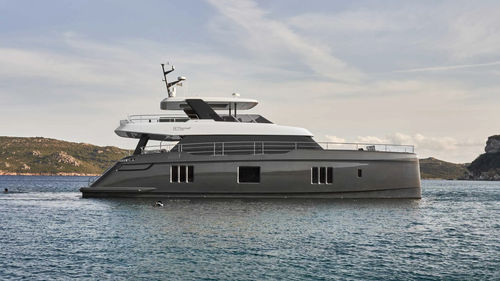 Моторная яхта катамаран - 80 SUNREEF POWER MANTA - Sunreef Yachts - круизная / с флайбриджем / 4 каюты