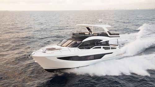 Круизная моторная яхта - 640 FLY - Galeon - с флайбриджем / 4 каюты