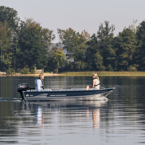 Ботик c подвесным мотором - SPORTSMAN 400 - Linder - открытый / с боковой консолью / для спортивной рыбалки