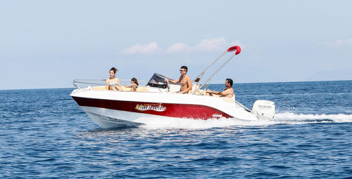 Открытый катер c подвесным мотором - Eden 18 - Cantiere Nautico Marinello - с боковой консолью / макс. 7 человек / солнечная ванна