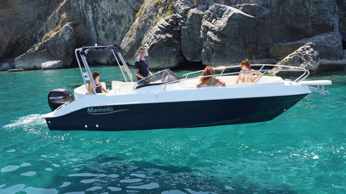 Открытый катер c подвесным мотором - Eden 22 - Cantiere Nautico Marinello - с боковой консолью / макс. 9 человек / солнечная ванна
