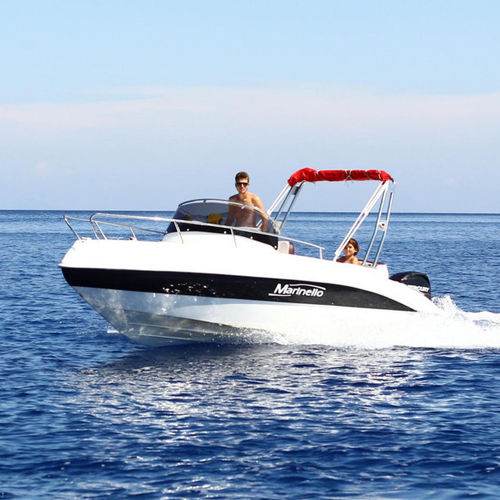 Моторная лодка с каютой c подвесным мотором - 19  - Cantiere Nautico Marinello - открытая / с центральной консолью / спортивная