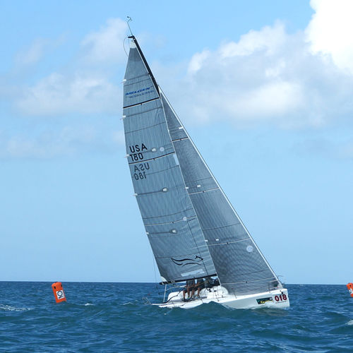 Грот - FUSION M - Quantum Sails - для монотипного парусника / из карбона / Melges 32